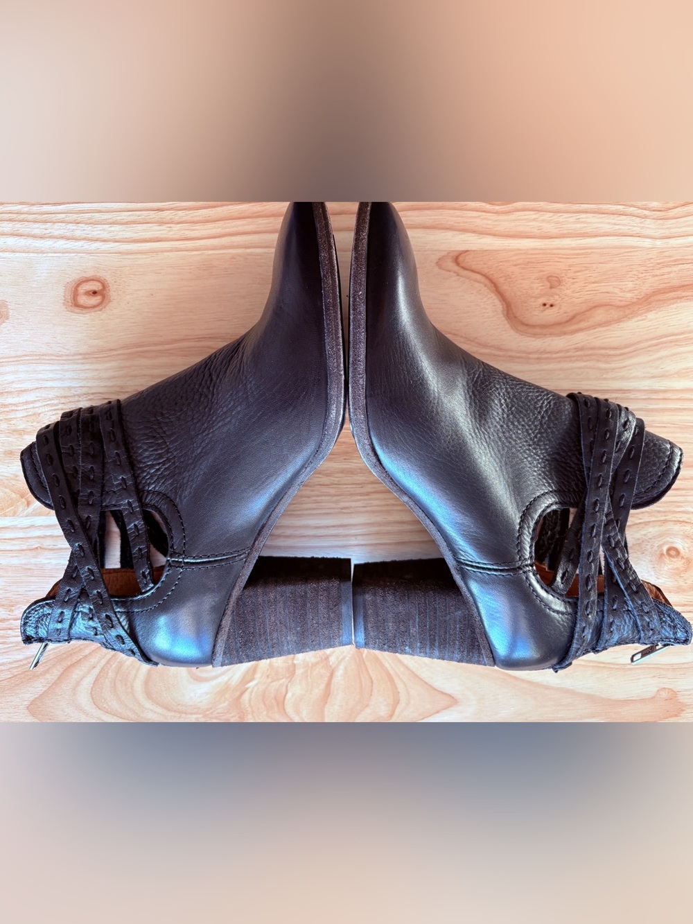 🖤 👢FRYE Naomi Pickstitch Shootie – Black Leather – Women’s 7.5